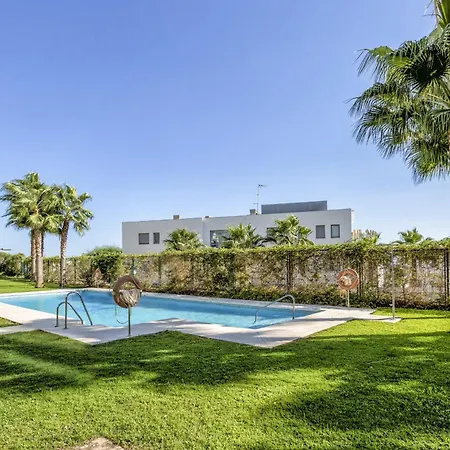 Апартаменты Vivi Homes - Casa Ferli Pool, Garden, Golf & Sea View Марбелья