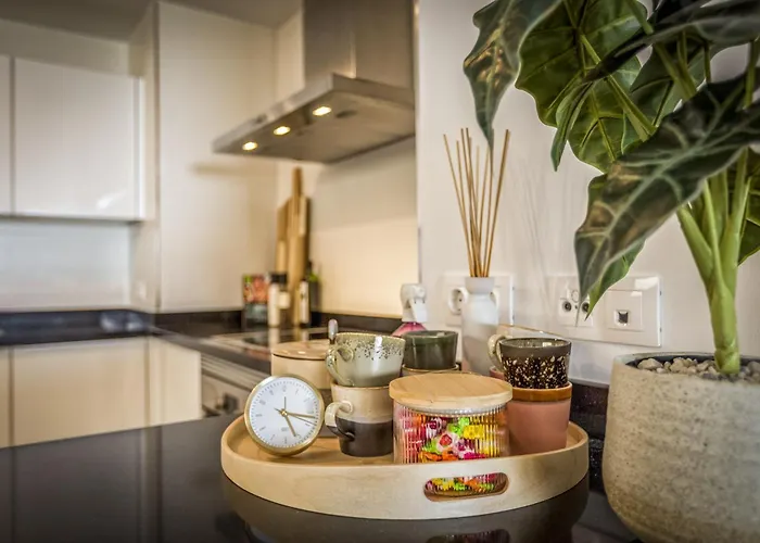 Vivi Homes - Casa Ferli Pool, Garden, Golf & Sea View