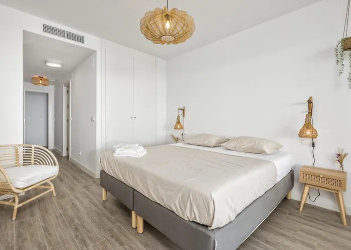 アパート Vivi Homes - Casa Ferli Pool, Garden, Golf & Sea View