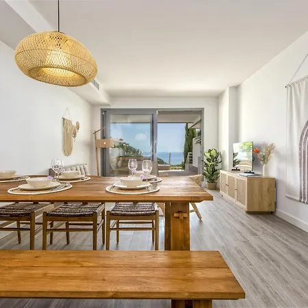 דירה Vivi Homes - Casa Ferli Pool, Garden, Golf & Sea View מארבלה