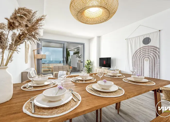 Vivi Homes - Casa Ferli Pool, Garden, Golf & Sea View * מארבלה