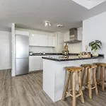 Vivi Homes - Casa Ferli Pool, Garden, Golf & Sea View 公寓