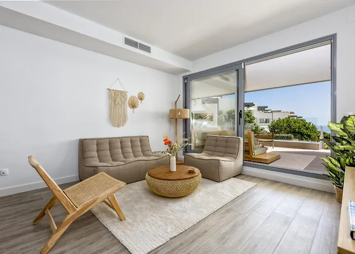 Vivi Homes - Casa Ferli Pool, Garden, Golf & Sea View Marbellac