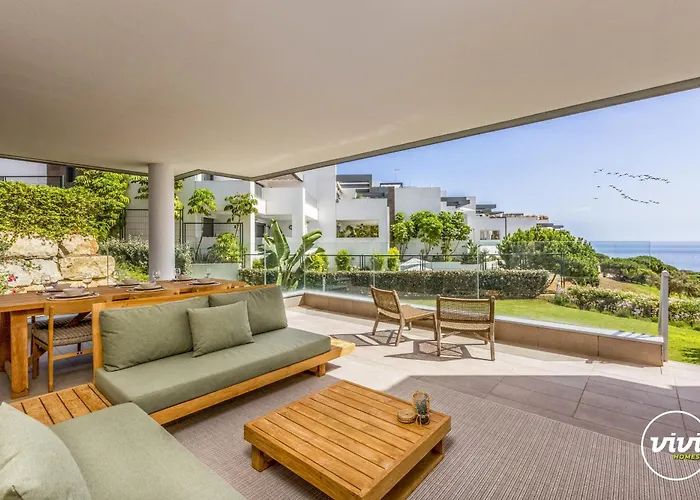 Vivi Homes - Casa Ferli Pool, Garden, Golf & Sea View * Marbellac